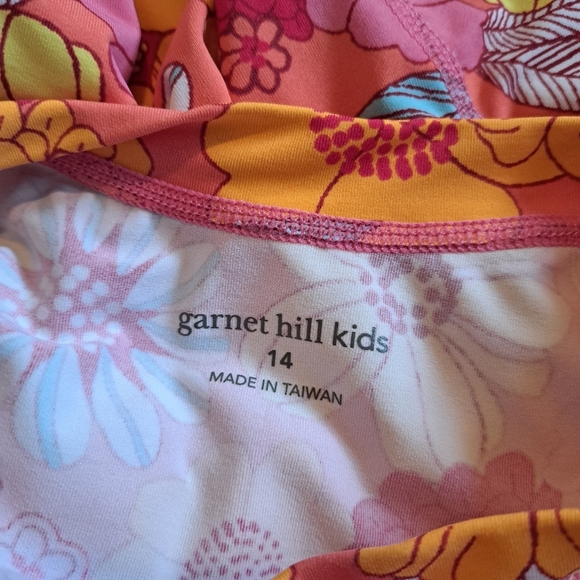 Garnet Hill girls size 14 pink & floral swim rash guard, full front zipper, EUC - Picture 3 of 4